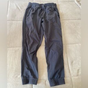 Under Armour Joggers. Size Large. Black